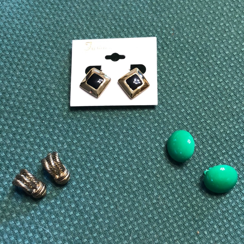 Lot of 3 pairs of clip earrings